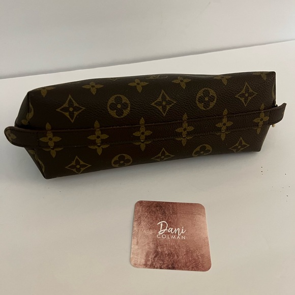 Cosmetic Pouch Gm - Picture 6 of 9